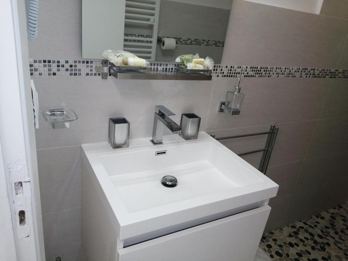 Les Galets Bleus Cagnes-sur-Mer Exterior photo